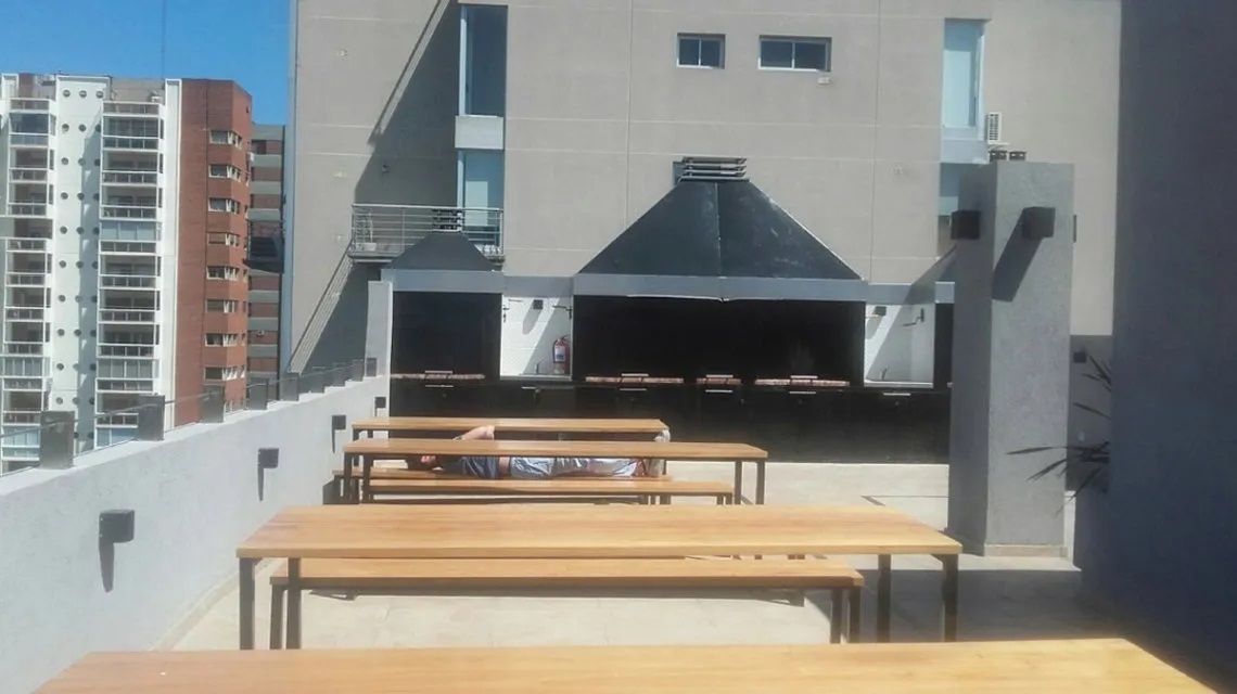 Habilitan el uso de los SUM y parillas de los edificios: que dice el protocolo
