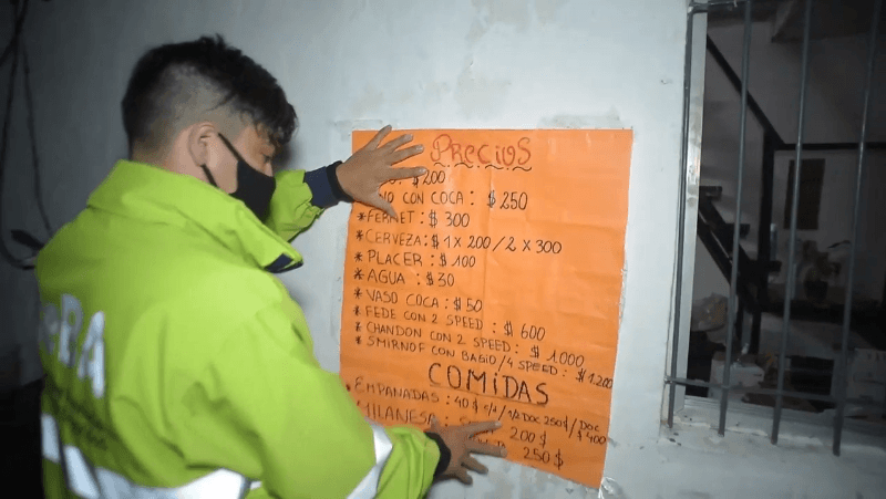 Desarticulan una fiesta clandestina con mas de 150 personas en Monte Grande