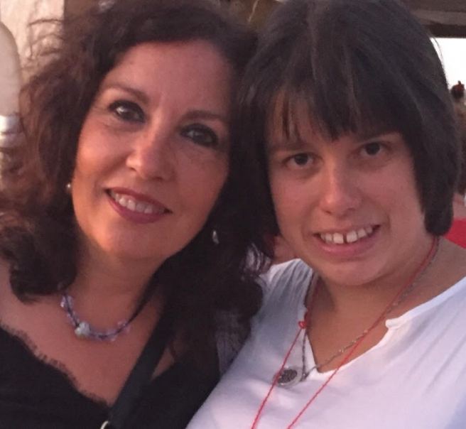 Voces del autismo Pilar junto a su hija Irene.