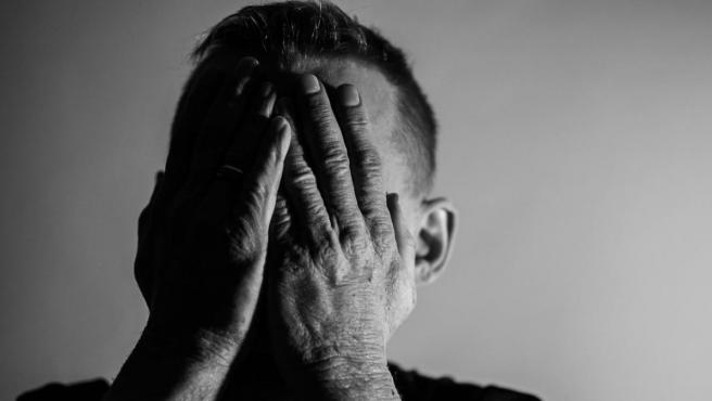 La OMS alerta de la falta de prevencion del suicidio.