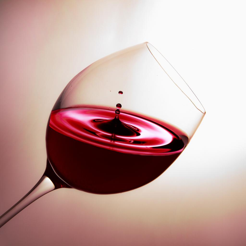 Una copa de vino. Freepik