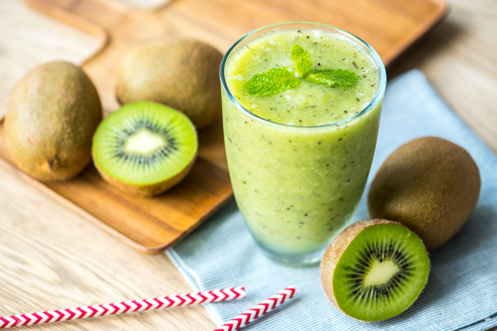 Batido de kiwi y piña casero