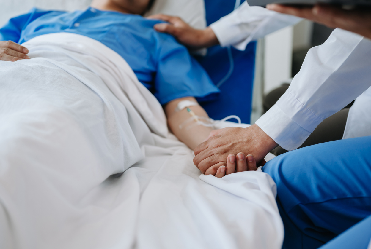 El tratamiento combina un farmaco inmunoterapeutico con la quimioterapia estandar.