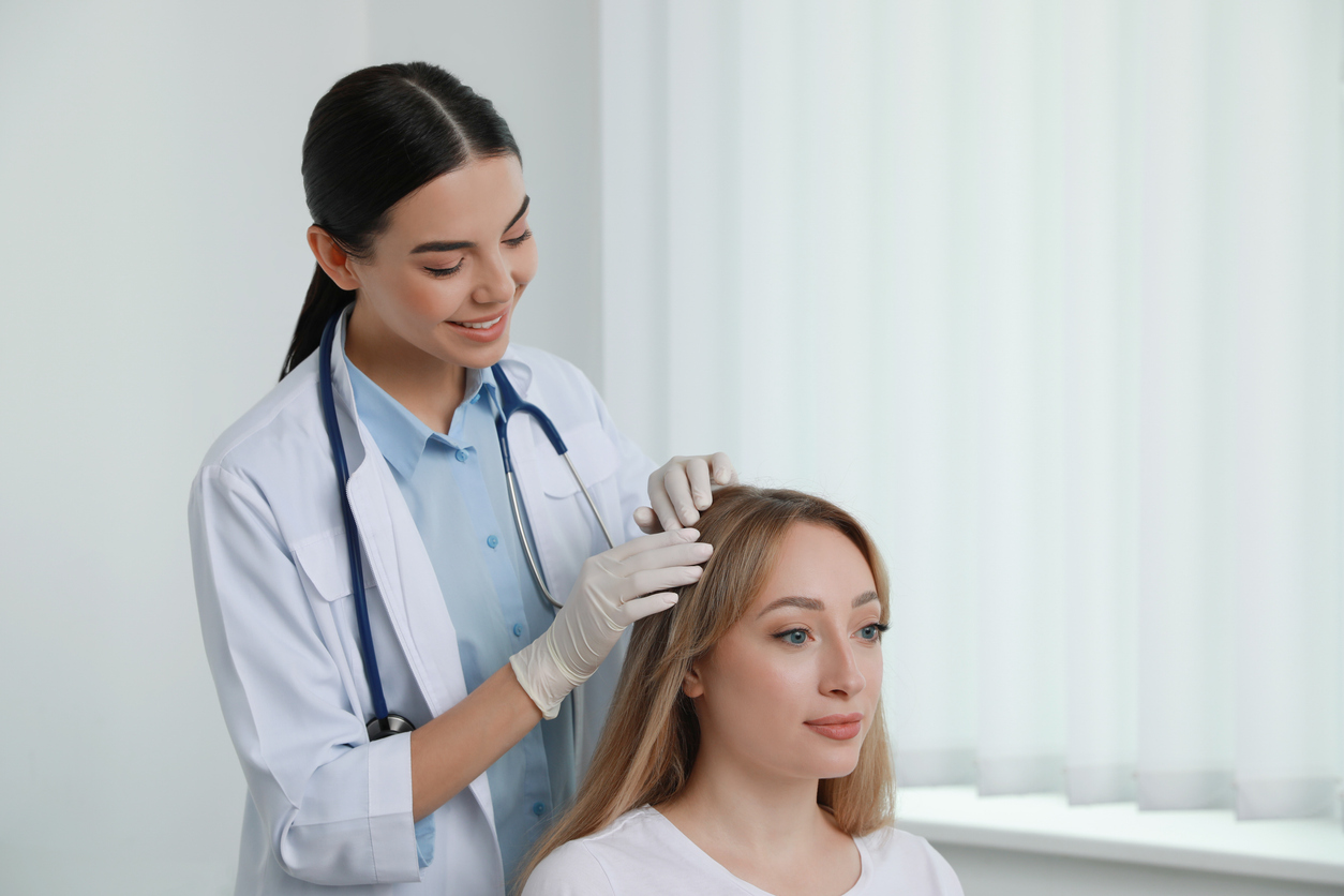 Con la psicodermatología se pone nombre a las emociones, se tratan, y mejora el aspecto de la piel reactiva.